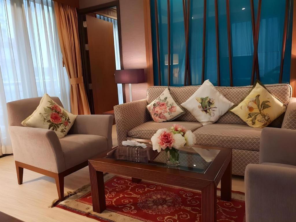 De Arni Hotel 3*